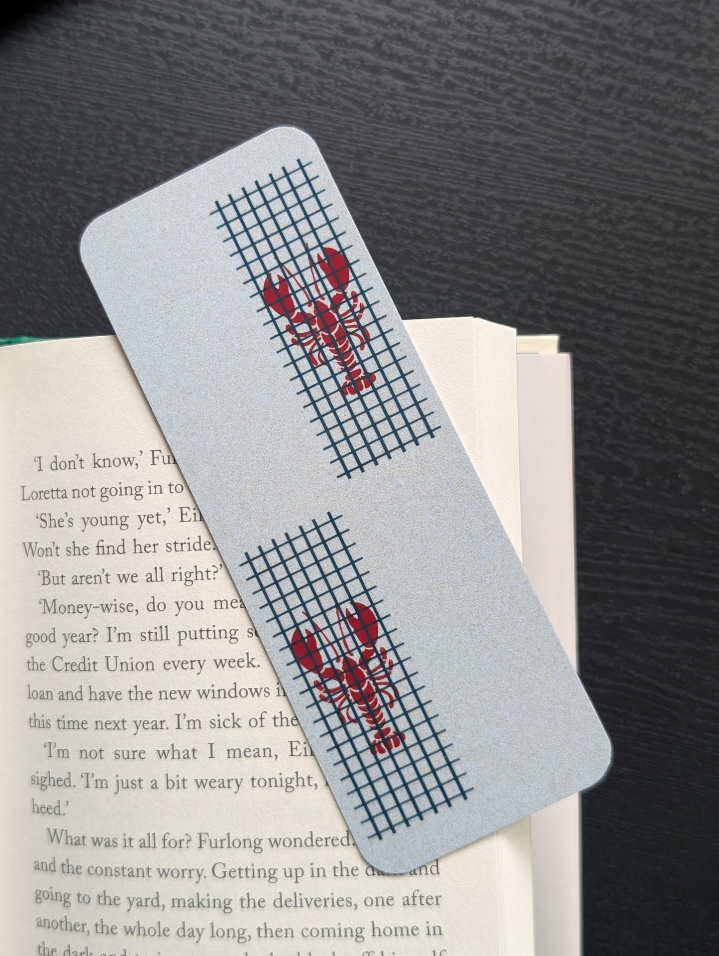 Lobster Grid Bookmark – Minimal, Modern, and Coastal-Inspired